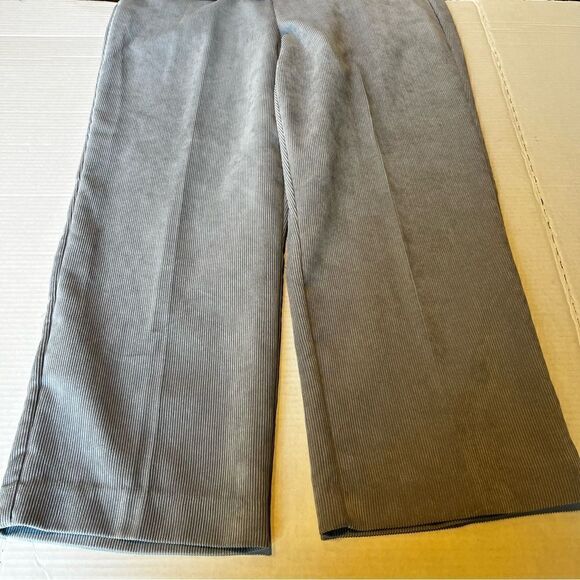 Alfred Dunner Gray Corduroy Pants Size 16 - Picture 7 of 9